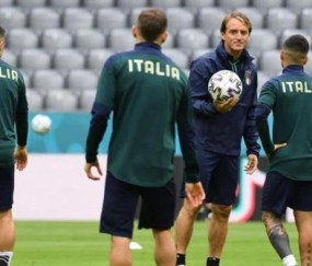 伟大的曼奇尼是如何练成的③：三战比利时，三种流派