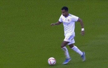 世界赛信息-【西超杯】魔笛+本泽马破门 皇马染红+扑点2比0夺冠