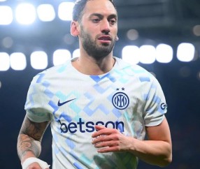 国米官方：恰尔汗奥卢左侧比目鱼肌出现肌肉劳损症状